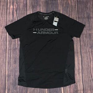 Men’s Under Armour tee